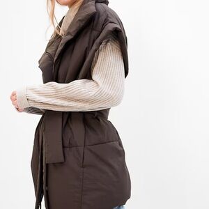 Gap Duvet Wrap Puffer Vest
